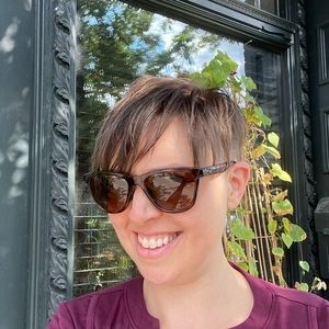 Meet your Posher, Jessica